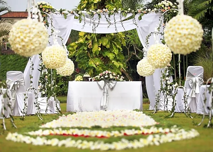 فندق White Rose Kuta Resort, & 4*