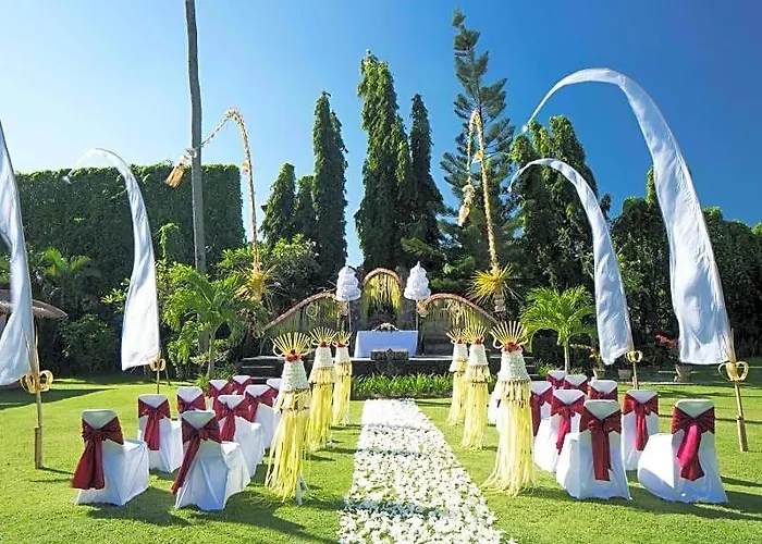 فندق White Rose Kuta Resort, &