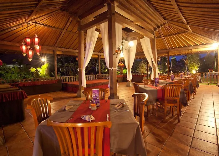 فندق White Rose Kuta Resort, &