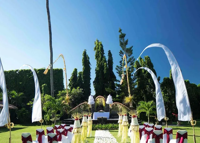 فندق White Rose Kuta Resort, &