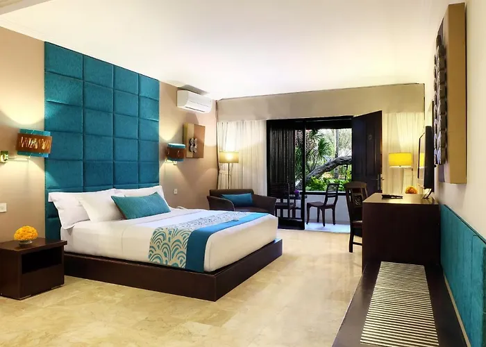 White Rose Kuta Resort, & فندق 4*
